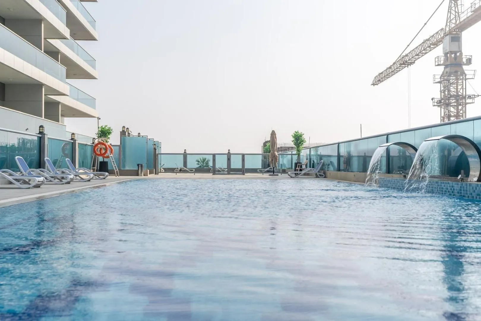 Guestready Holiday Homes - On The Rocks Dubaj 0*,